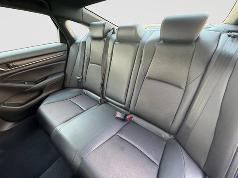 Used 2022 Honda Accord Sport image 15
