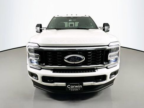 New 2026 Ford F450 Platinum image 2