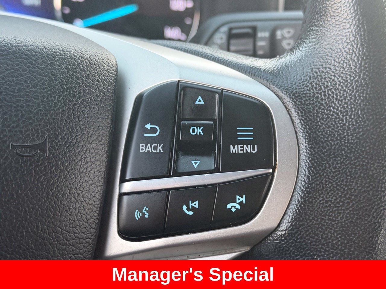 Used 2021 Ford Explorer XLT w/ Equipment Group 202A RWD image 18