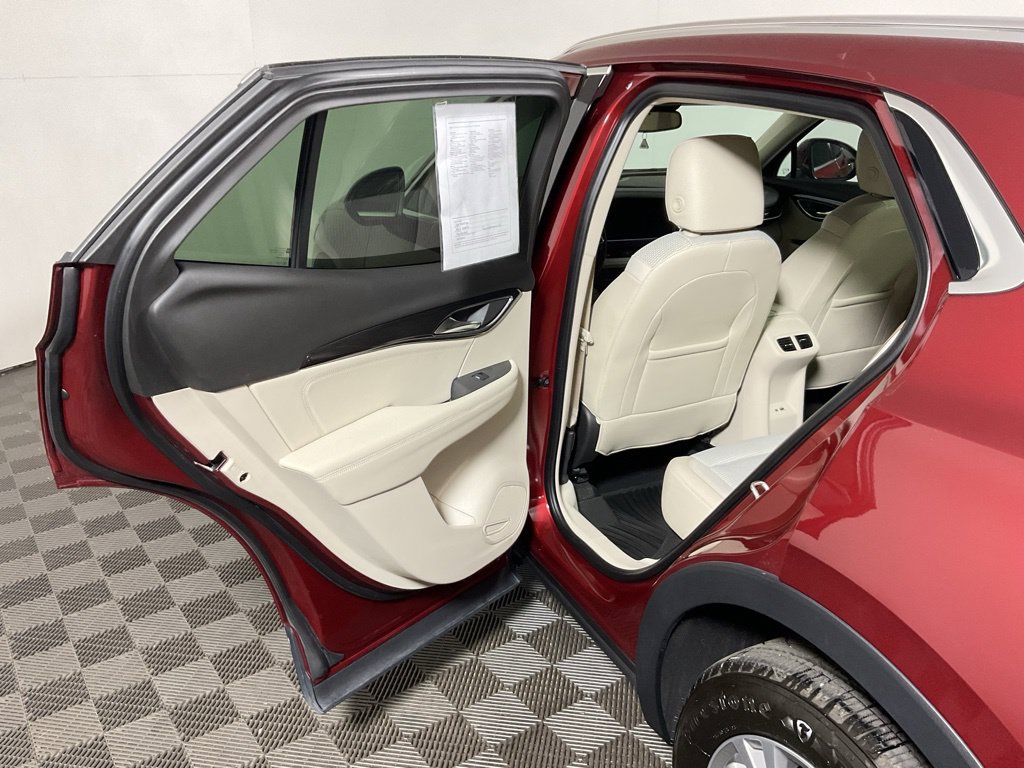 Used 2022 Buick Envision Preferred FWD image 31