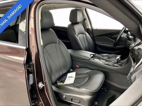 Used 2020 Buick Envision Essence w/ Experience Buick Package AWD/4WD image 7