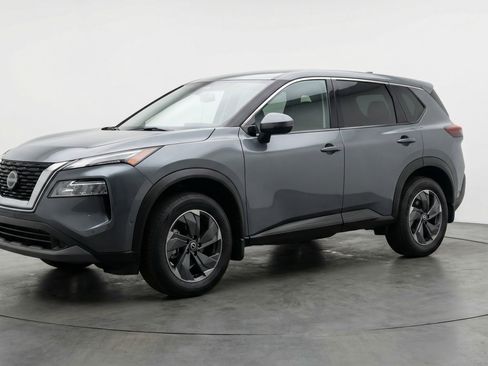 Used 2025 Nissan Rogue SV AWD/4WD image 3