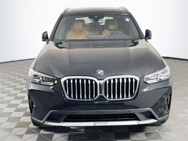 Used 2022 BMW X3 sDrive30i w/ Premium Package 2 RWD image 3