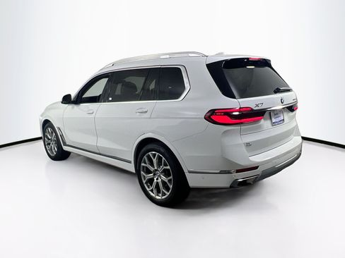 Used 2023 BMW X7 xDrive40i w/ Premium Package AWD/4WD image 7
