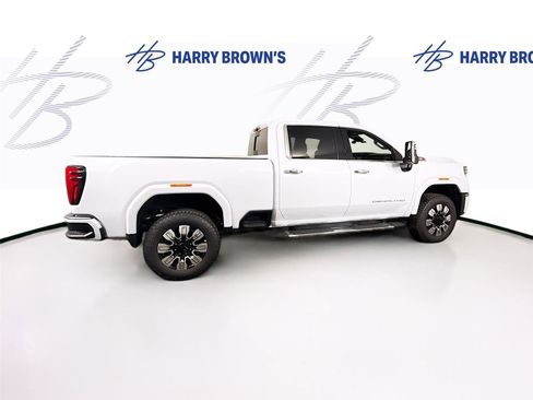 New 2026 GMC Sierra 3500 Denali w/ Denali Reserve Package AWD/4WD image 34
