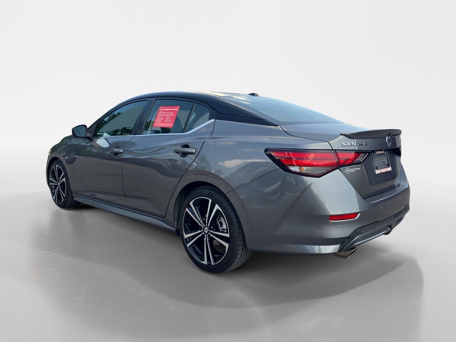 Used 2021 Nissan Sentra SR w/ SR Premium Package FWD image 3