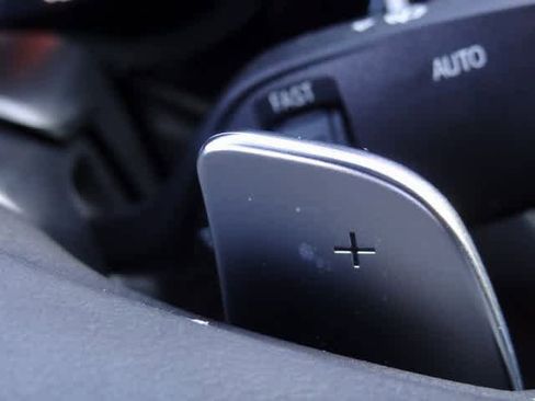 Used 2023 BMW 530i xDrive w/ Convenience Package image 23