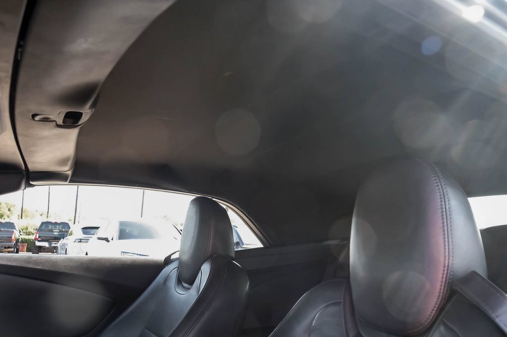 Used 2015 Chevrolet Camaro LT RWD image 31