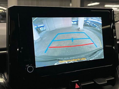 Used 2024 Toyota Corolla LE image 25