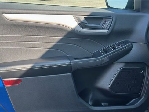 Certified 2022 Ford Escape SE w/ Convenience Package image 9
