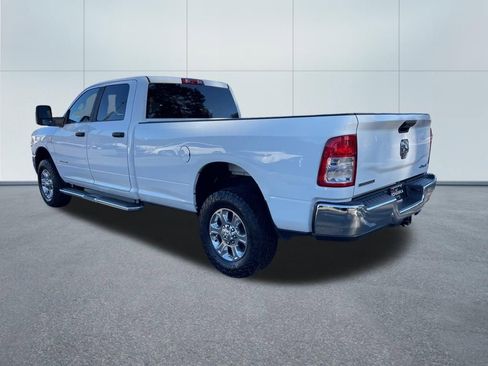 Used 2024 RAM 3500 Big Horn image 7