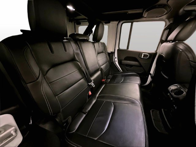 Used 2021 Jeep Wrangler Unlimited Sahara AWD/4WD image 26