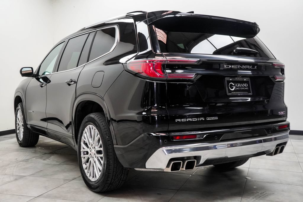 Used 2024 GMC Acadia Denali w/ LPO, Floor Liner Package AWD/4WD image 11