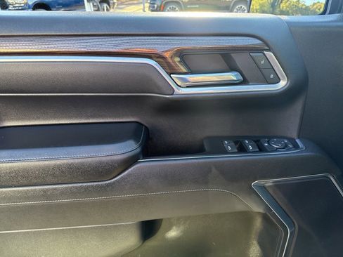 Used 2022 Chevrolet Silverado 1500 LT w/ Max Trailering Package image 11