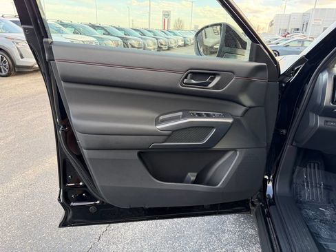 New 2026 Nissan Pathfinder Rock Creek AWD/4WD image 22