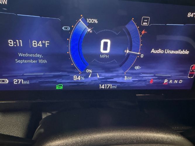 Used 2024 Chevrolet Blazer EV LT AWD/4WD image 19