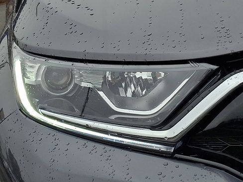 Used 2021 Honda CR-V EX image 9