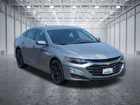 Used 2023 Chevrolet Malibu LT FWD image 7