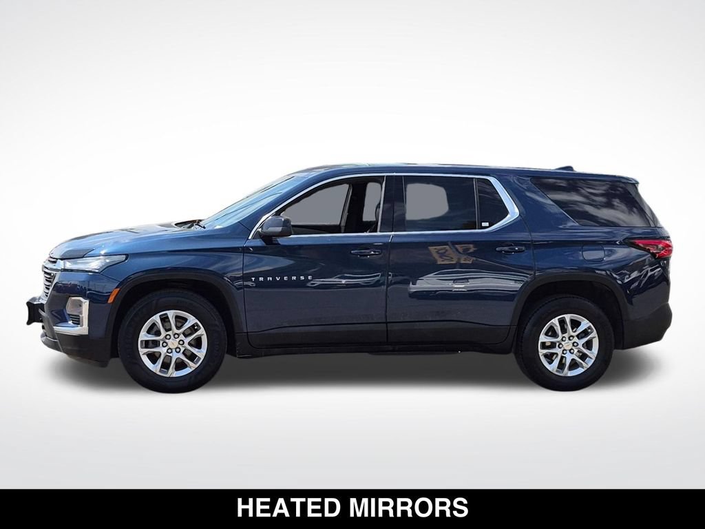 Used 2022 Chevrolet Traverse LS FWD image 5