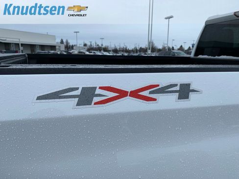 Used 2022 Chevrolet Silverado 1500 LTZ w/ Max Trailering Package image 13