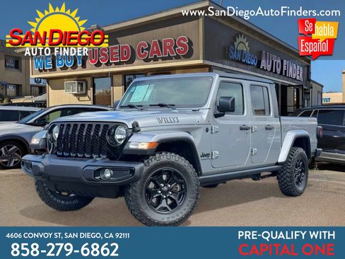 Used 2021 Jeep Gladiator Sport image 1