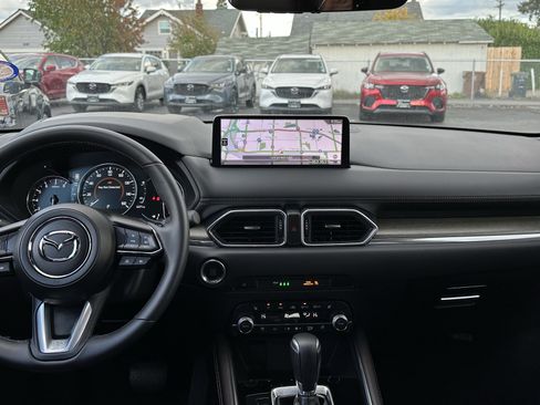 Certified 2025 MAZDA CX-5 Signature image 17