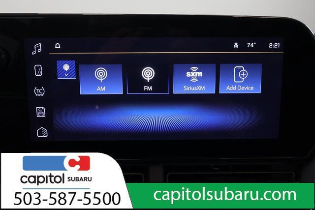 Used 2025 Chevrolet Trax LT FWD image 22