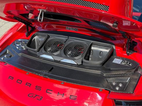 Used 2018 Porsche 911 GT3 image 35