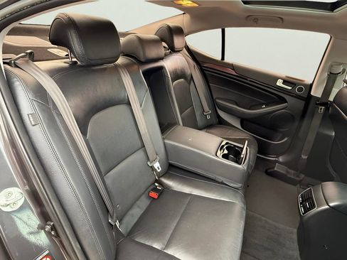 Used 2016 Kia Cadenza Premium FWD image 35