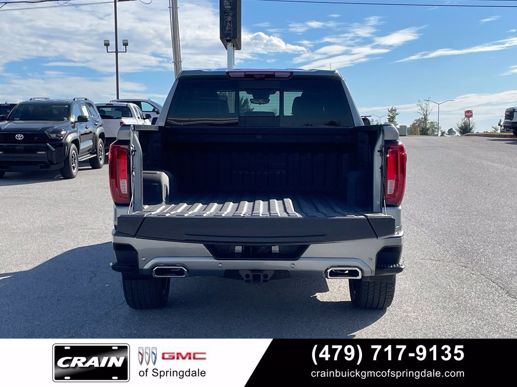 Used 2026 GMC Sierra 1500 Denali Ultimate AWD/4WD image 7