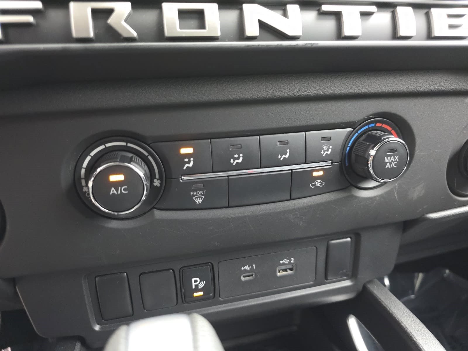 Used 2025 Nissan Frontier SV RWD image 21