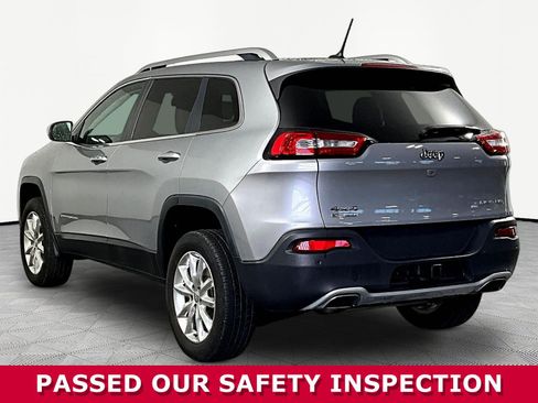 Used 2015 Jeep Cherokee Limited w/ Luxury Group AWD/4WD image 4