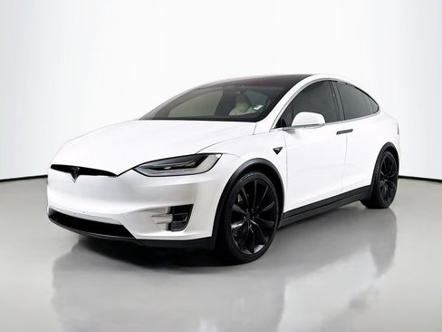 Used 2020 Tesla Model X Long Range AWD/4WD image 1