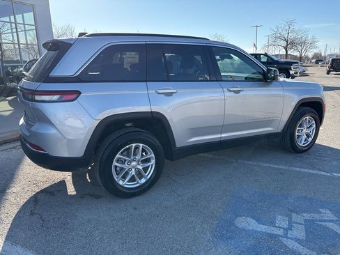 New 2026 Jeep Grand Cherokee Laredo X AWD/4WD image 33