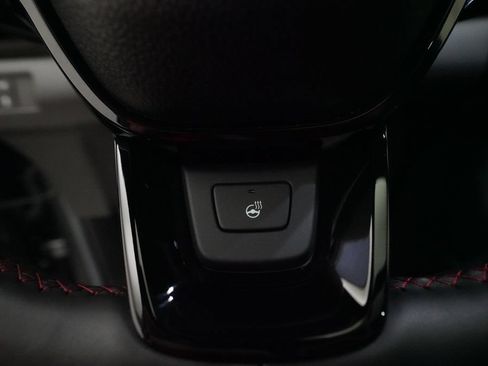 Certified 2025 Honda Pilot Black Edition image 20