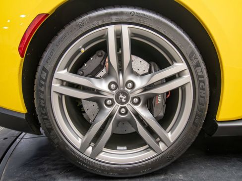 Used 2019 Ferrari Portofino RWD image 54