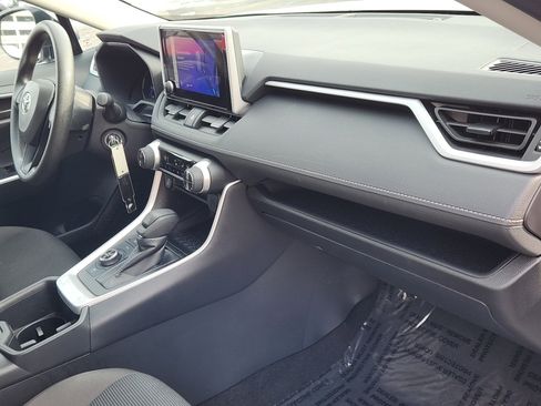 Certified 2025 Toyota RAV4 LE image 30