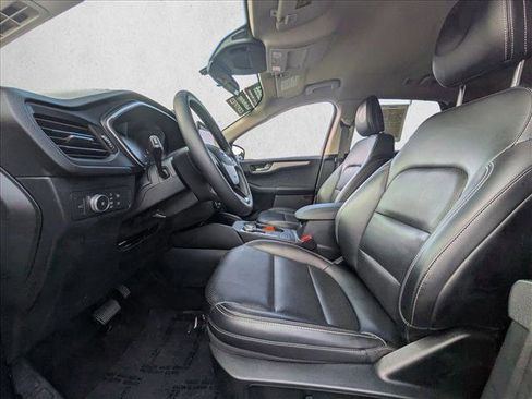 Used 2020 Ford Escape SEL image 11