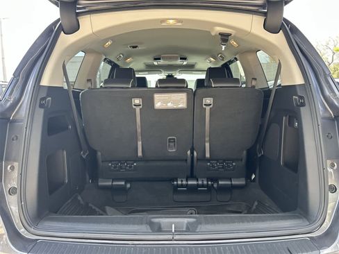 Used 2025 Honda Odyssey Touring image 11