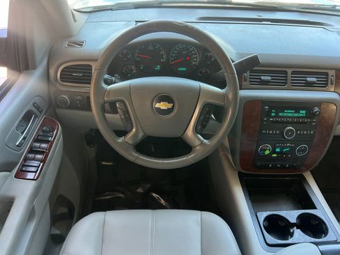 Used 2013 Chevrolet Tahoe LT RWD image 15