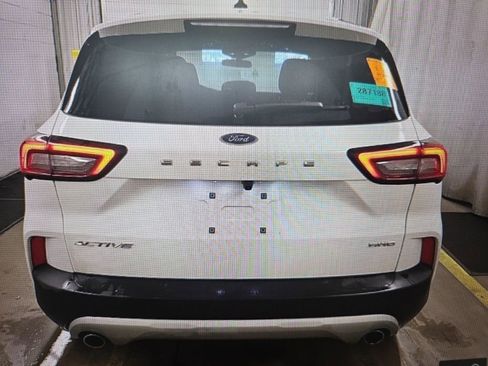 Used 2023 Ford Escape Active image 5
