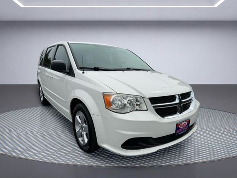Used 2013 Dodge Grand Caravan SE FWD image 10