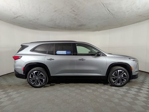 Certified 2025 Buick Enclave Sport Touring image 7