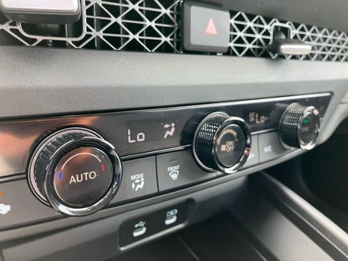 Certified 2024 Honda Accord EX image 22