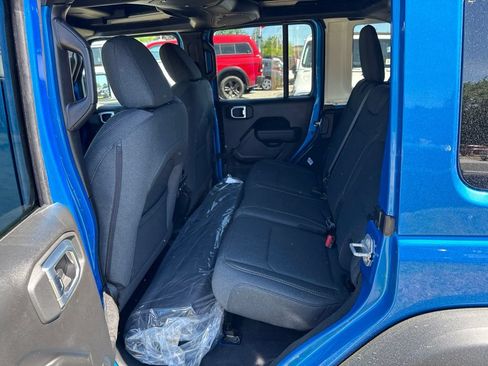 New 2026 Jeep Wrangler Unlimited Sport AWD/4WD image 19