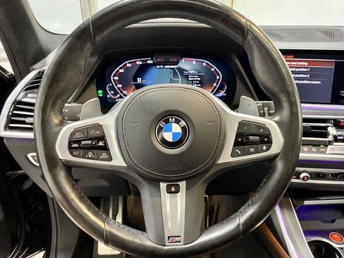 Used 2022 BMW X7 M50i AWD/4WD image 24
