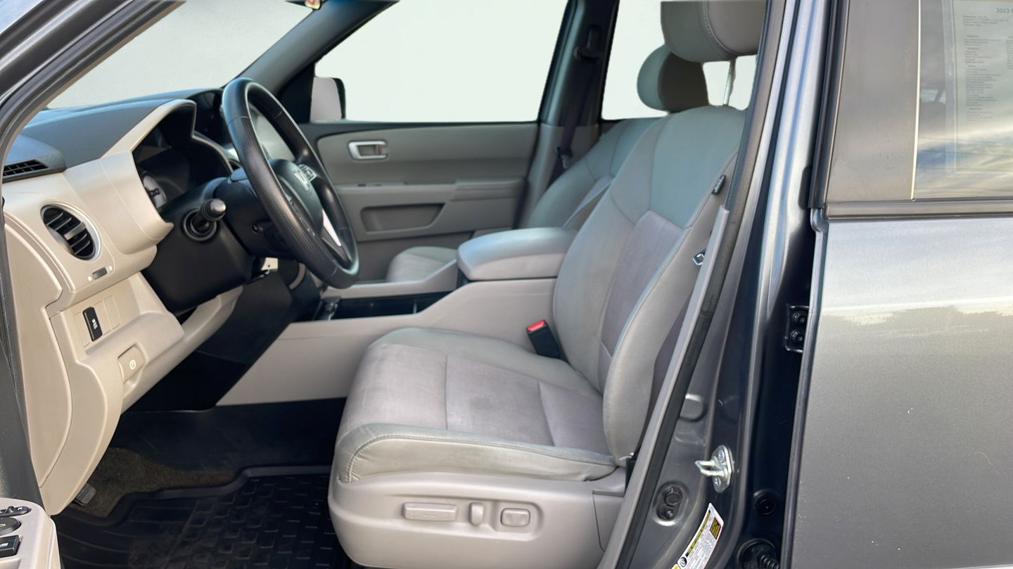 Used 2013 Honda Pilot EX image 32
