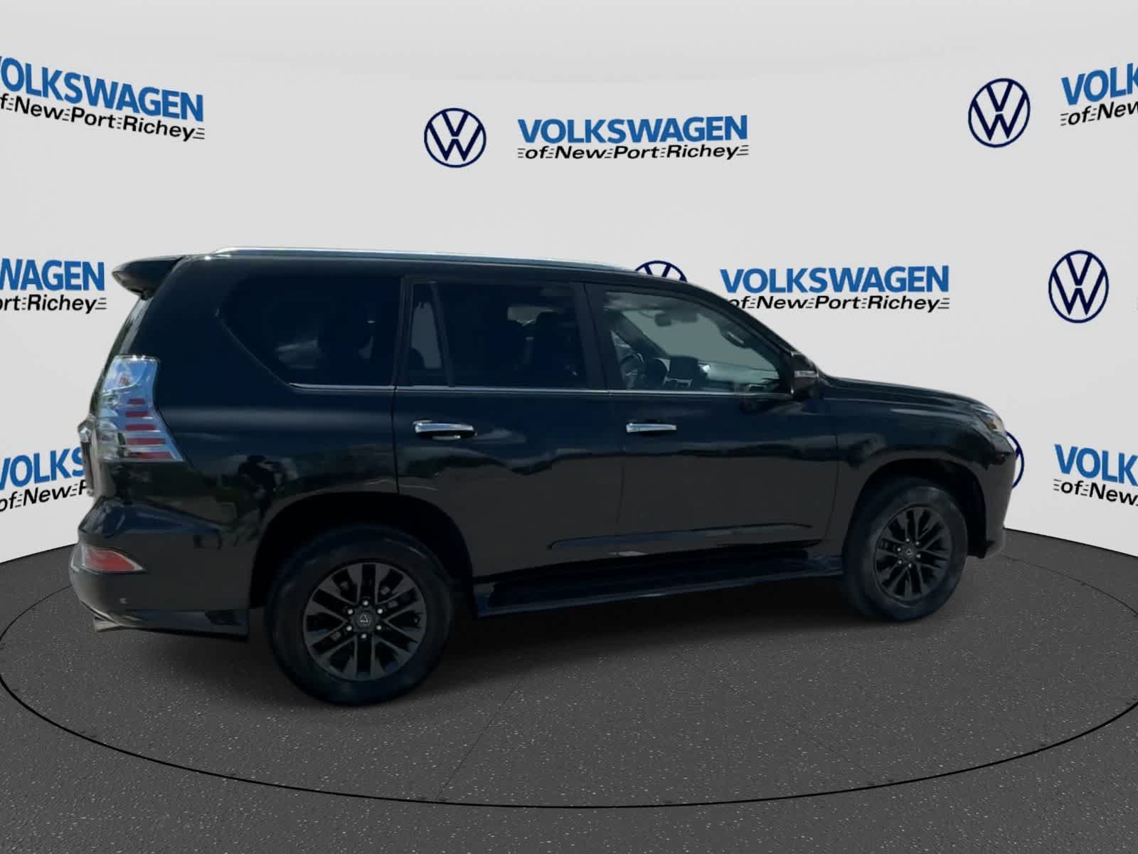 Used 2023 Lexus GX 460 Premium w/ Premium Package AWD/4WD image 8