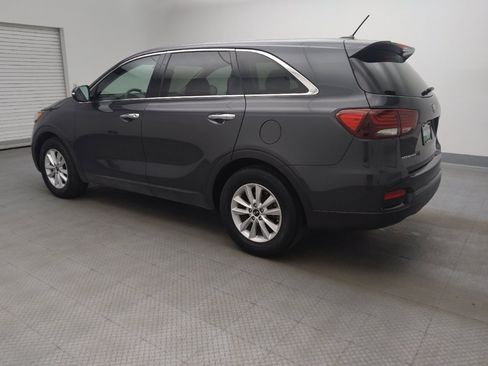 Used 2019 Kia Sorento FWD V6 image 3