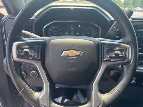 Used 2023 Chevrolet Silverado 1500 LT image 36